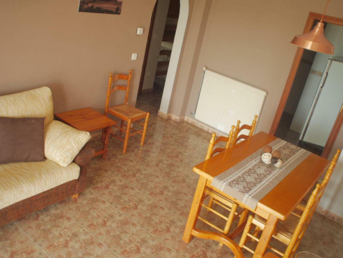 Mas Puig Roig Apartment Llavia ภายนอก รูปภาพ